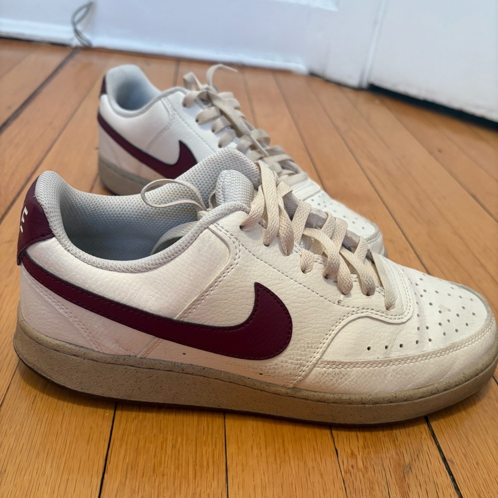 Nike Cream and Red Sneakers with Classic Design